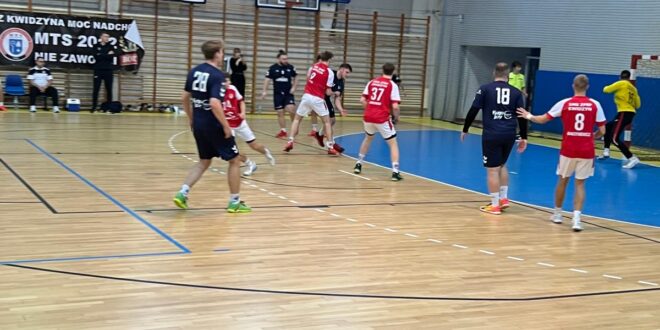 ZWYCIĘSTWO NA WŁASNYM PARKIECIE